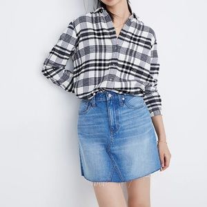Madewell Rigid Denim A-Line Mini Skirt in Leandra Wash